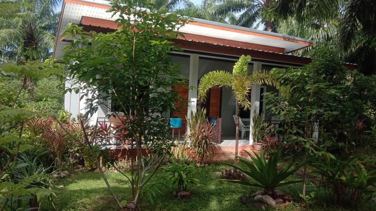 Mada Lanta Mai Keaw Hotel Ko Lanta Kültér fotó