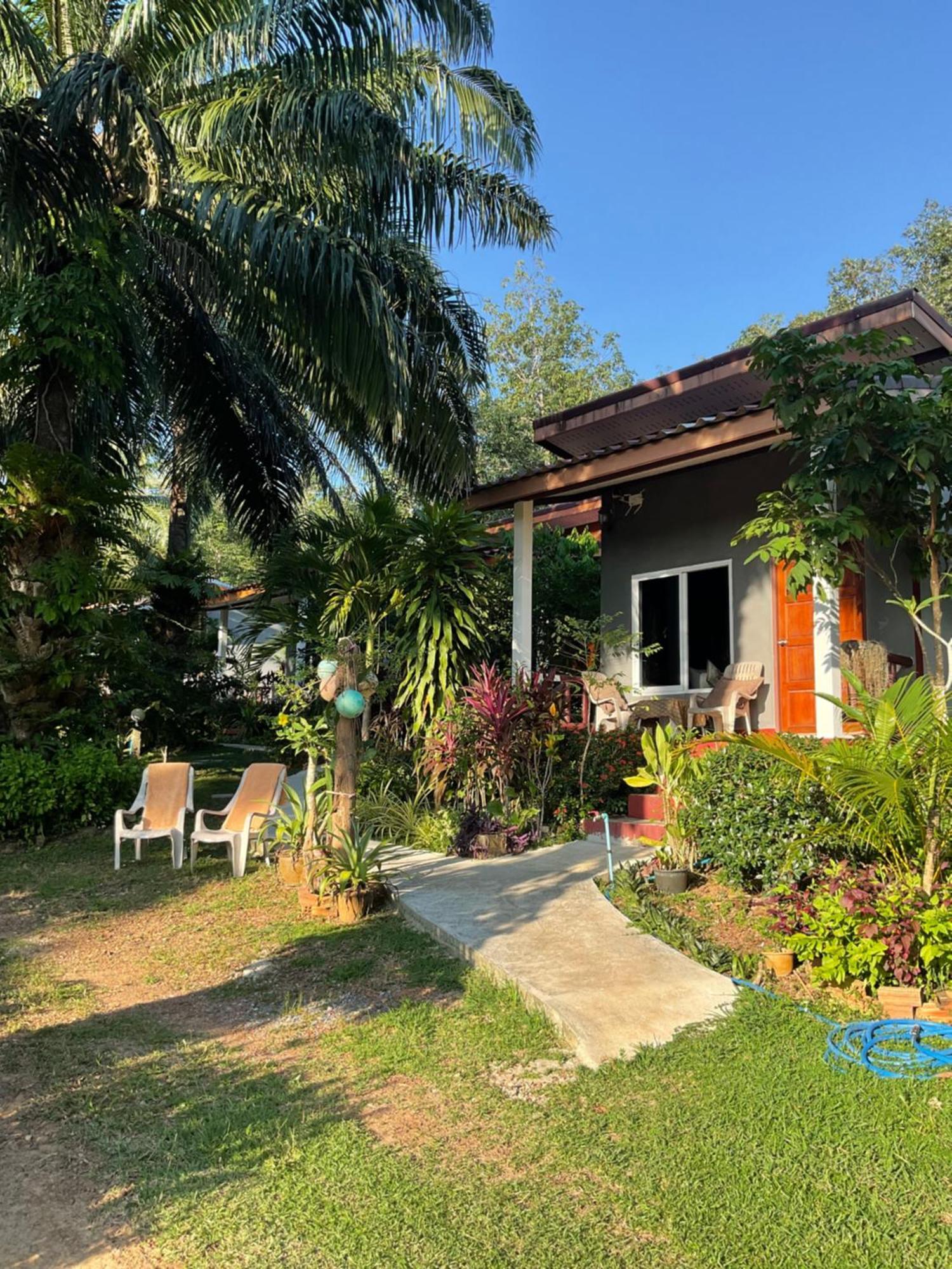 Mada Lanta Mai Keaw Hotel Ko Lanta Kültér fotó