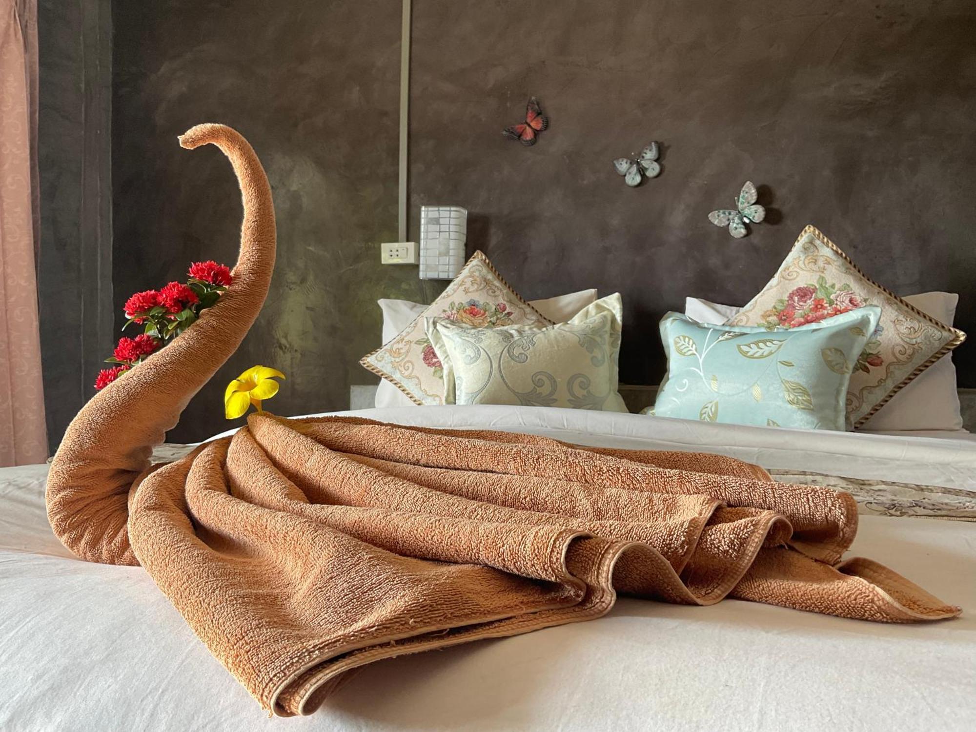 Mada Lanta Mai Keaw Hotel Ko Lanta Kültér fotó